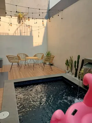 Villa d'Roku Hotele w: 