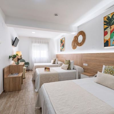 Triple Room, 3 Twin Beds Hotel Romerito Promo Code