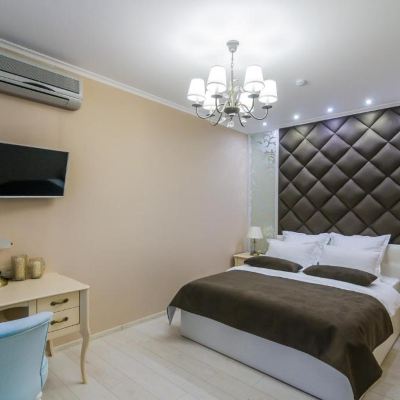 Junior Suite Family Room With 1 Double Bed Versal Promo Code