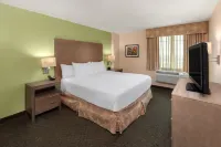 لا كينتا إن آند سويتس باي ويندام سان أنطونيو ميديكال سنتر نورث ويست