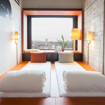 Standard Twin Room Volkshotel Promo Code