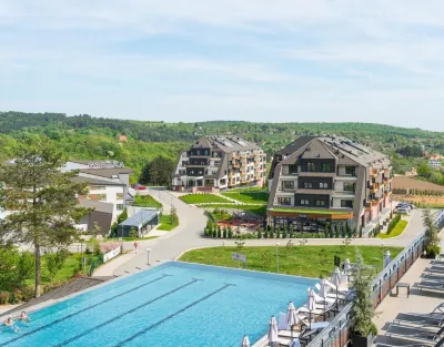 Etno kompleks Vrdnicka Kula Hotels in 