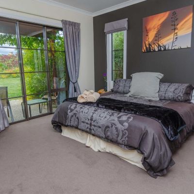 Double Room - Disability Access The Summit Lodge Promo Code