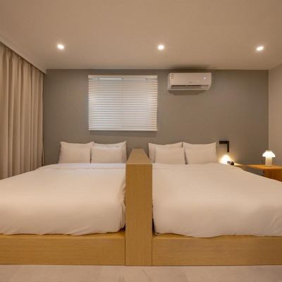 Walk Only Room-Check In-4:00Pm, Ramdomly Assign, No Parking Included 오브젝트 아늑 구미점 쿠폰