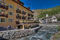 Le Miramonti Hotel Restaurant & Wellness Отели в г. 