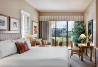 Arizona Grand Resort Hotels in 