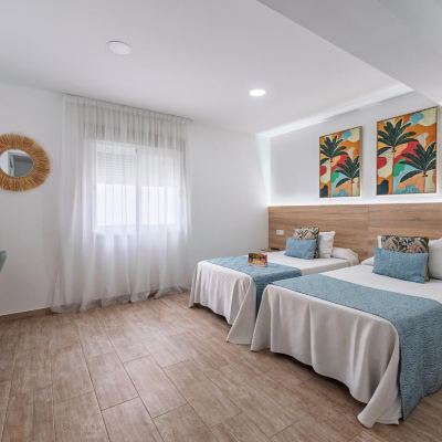 Accessible Twin Room for Guests with Disabilities Hotel Romerito Promo Code