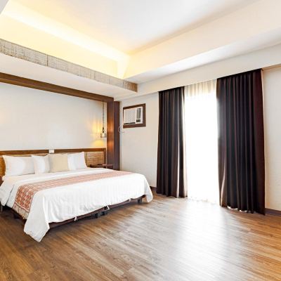 Single King Room Java Hotel Laoag Promo Code