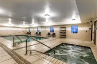 Evangeline Downs Hotel, Ascend Hotel Collection