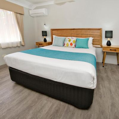 Queen Twin or Triple Room Vintages Accommodation Promo Code