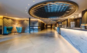 Hotel Ideal Park - Housity