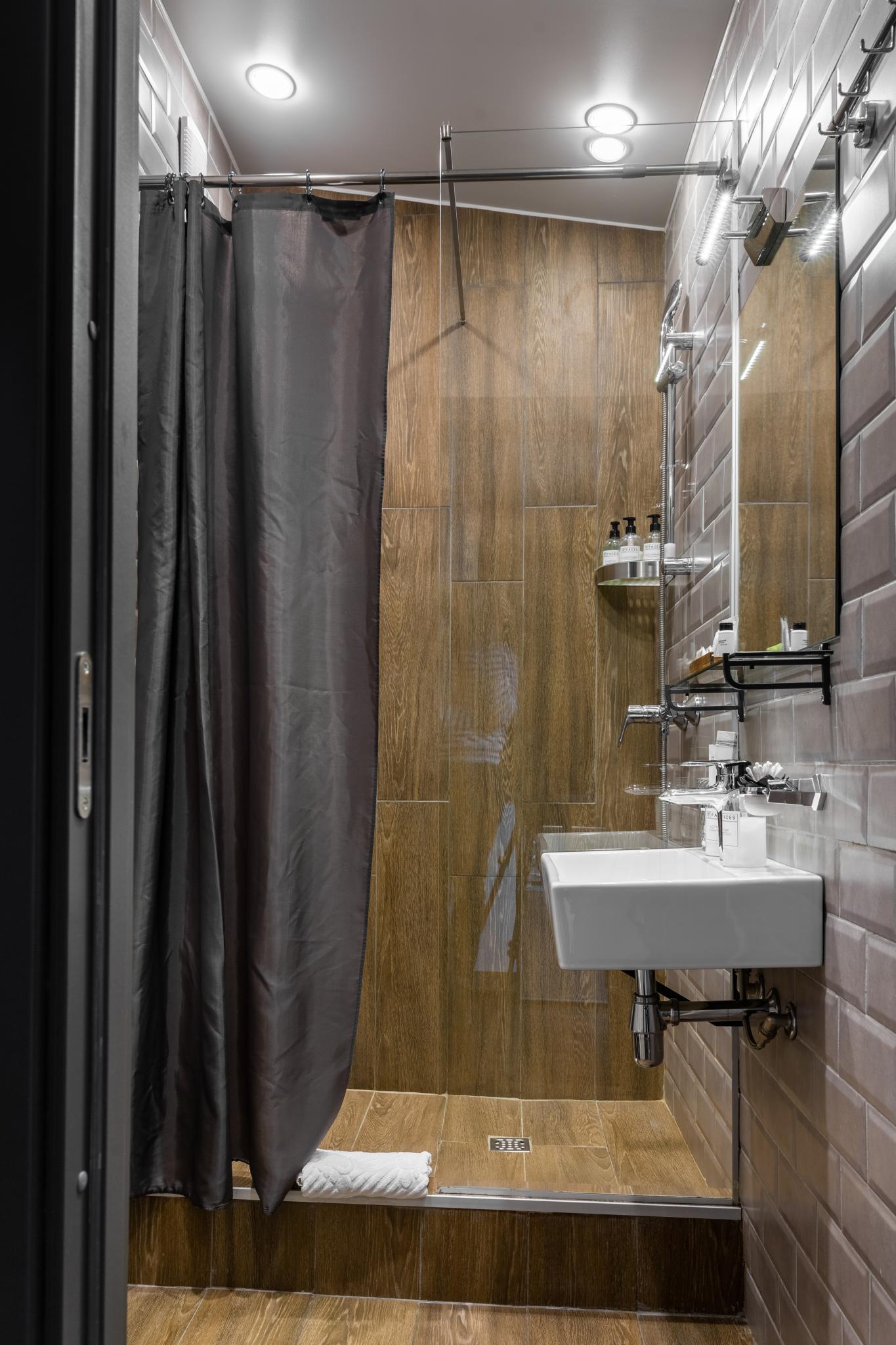 一室房 - 带1张双人床阁楼