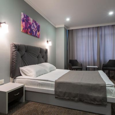 Suite Room Flora Promo Code