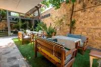 Delight Deluxe Port Ξενοδοχεία στην πόλη 