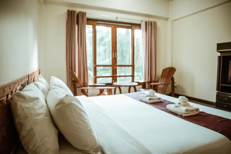 ห้องซูพีเรียร์ เตียงใหญ่ 1 เตียง