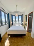 Urbana Hotel