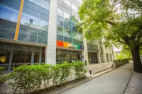 Park Inn by Radisson Budapest, Hungary Ξενοδοχεία στην πόλη 