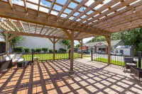 Ramada by Wyndham Studio Suites Dothan Hotels in 
