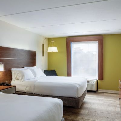 Suite With 2 Double Beds Holiday Inn Express & Suites Newport News, an IHG Hotel Promo Code
