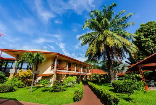 Amapola Resort