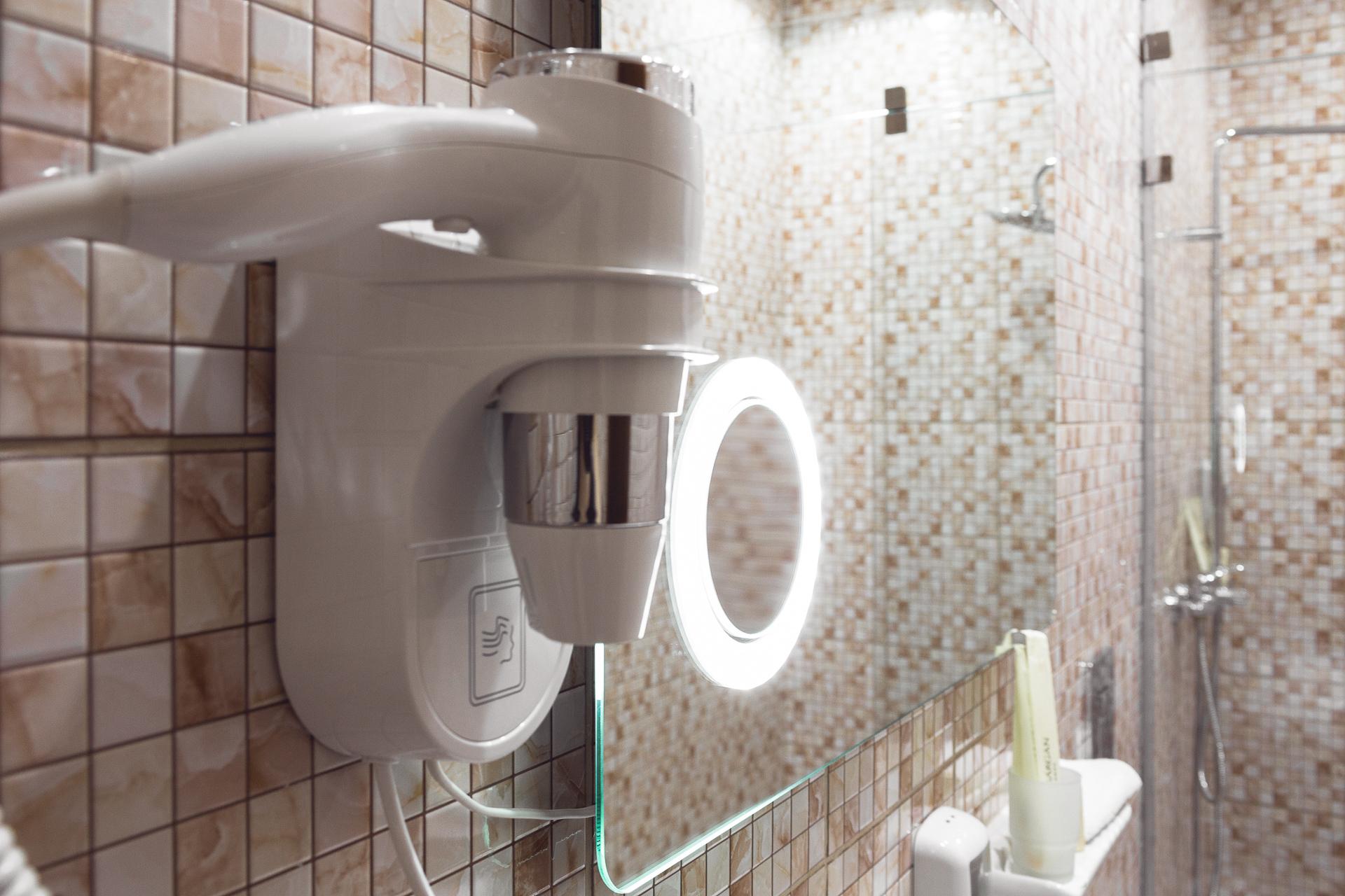 套房双人或双床间