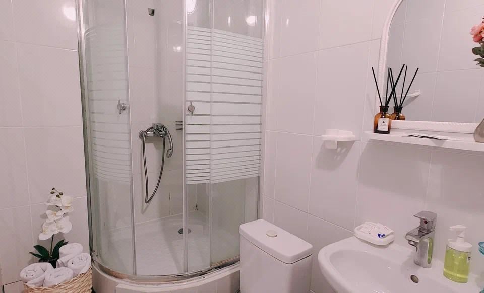 海边侧景舒适4床房