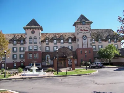 The Chateau Bloomington Hotel and Conference Center Hotels in 