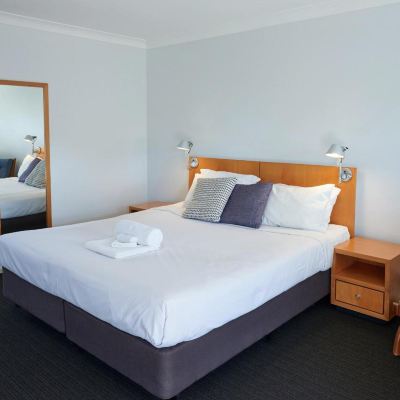 Deluxe King Studio Culburra Beach Motel Promo Code