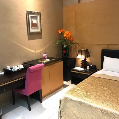 家庭間 - 帶浴缸 新北富悅渡假休閒旅館優惠