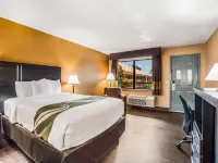 Quality Inn & Suites Corinth West Hotel di Corinth