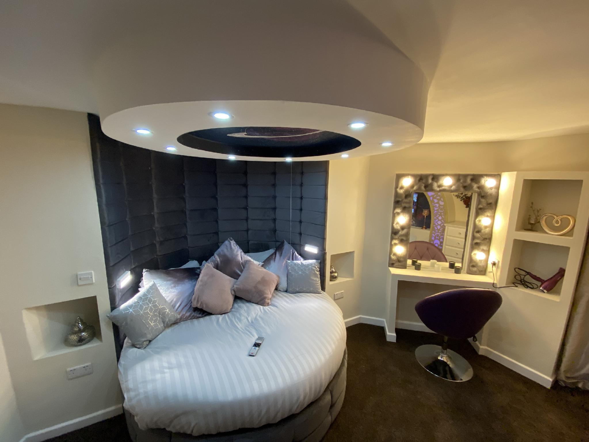 套房-高级-按摩浴缸-3号公寓