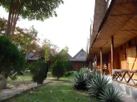 Phou Iu II Bungalow Hotels in 