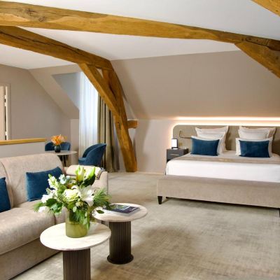Junior Suite Fleur de Loire Promo Code