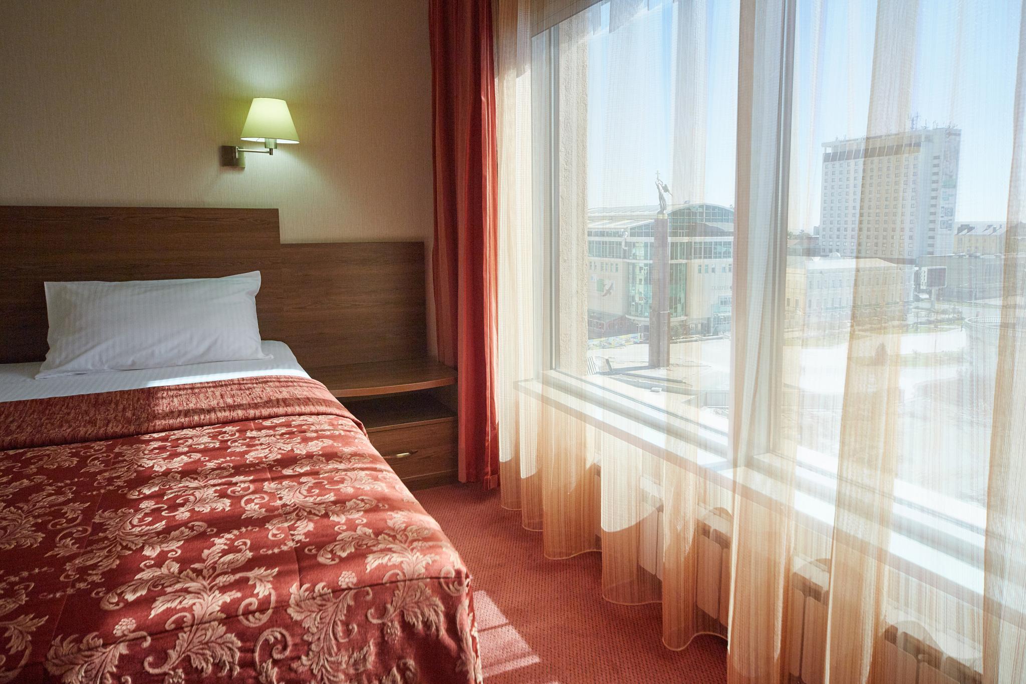 带1张双人床的初级套房