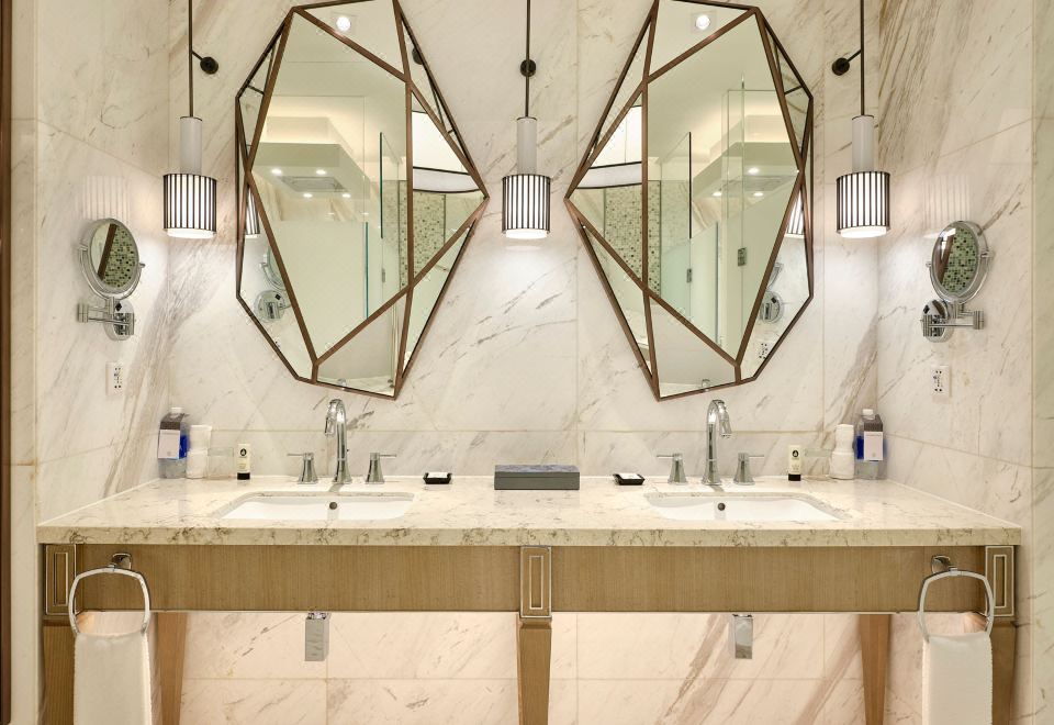 可使用俱樂部休息室，三臥室總統套房