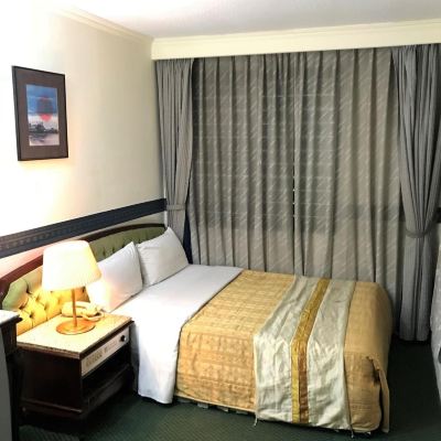 雙人間 - 帶共用浴室 台南光華大飯店優惠