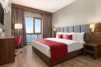 Ramada by Wyndham Van