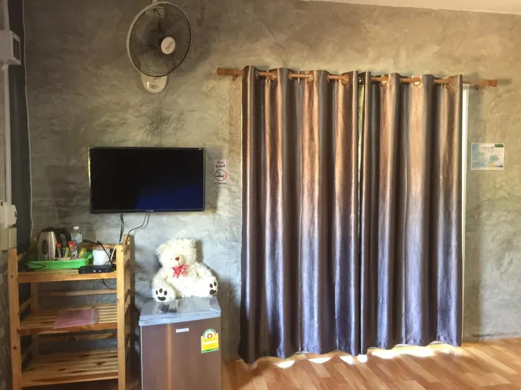 ห้องเอ็กเซ็กคูทีฟสวีทพร้อมทางเข้าสระว่ายน้ำ