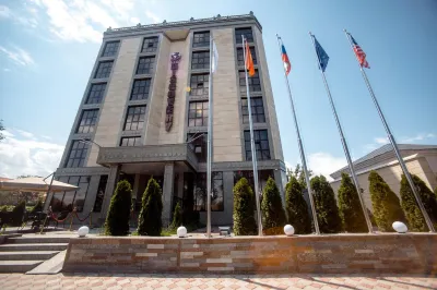 Discovery Hotel โรงแรมใน