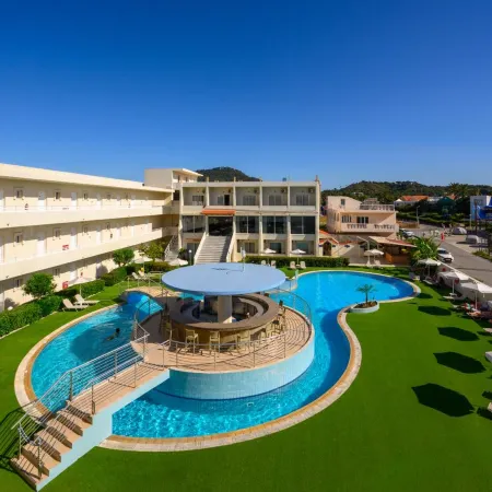 Bayside Hotel Katsaras