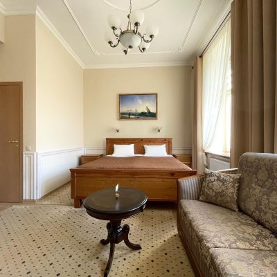 Junior Suite Family Room Usadba Admirala Lazareva Promo Code