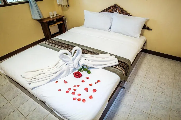 ห้องสแตนดาร์ดพร้อมเครื่องปรับอากาศ