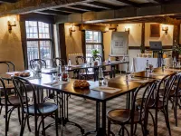The Thatch Inn Hotel di Gloucester