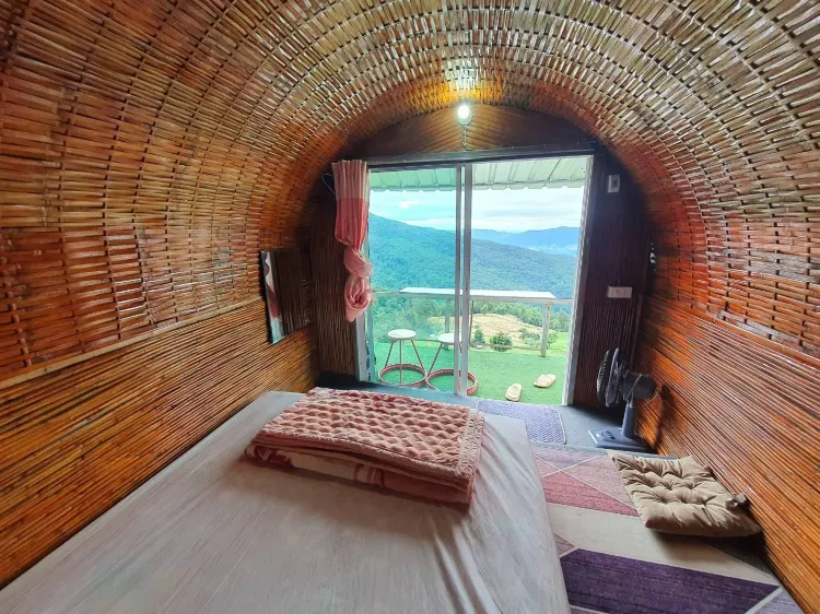 ห้องดีลักซ์พร้อมวิวเนินเขา