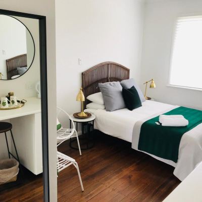 Queen Room Tea Gardens Hotel Promo Code