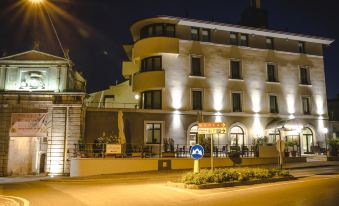 Rivalta Life Style Hotel - Housity