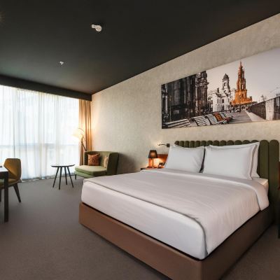 Premium King Room Cue Podgorica Promo Code