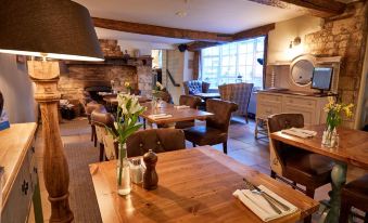 The Fleece at Cirencester - Housity