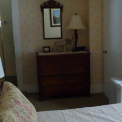 Standard Double Room Spruce Moose Lodge Promo Code