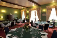 Old Kings Arms Hotel Hotels in Stackpole